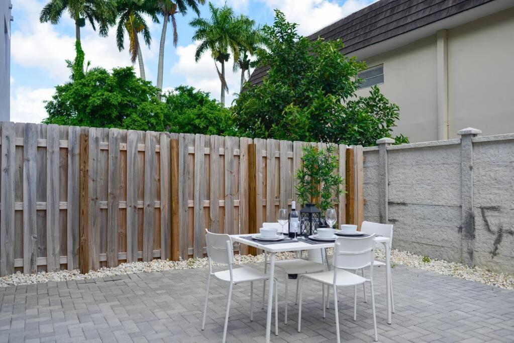 מיאמי Awesome 3Br Townhouse 15Minutes From The Beach מראה חיצוני תמונה